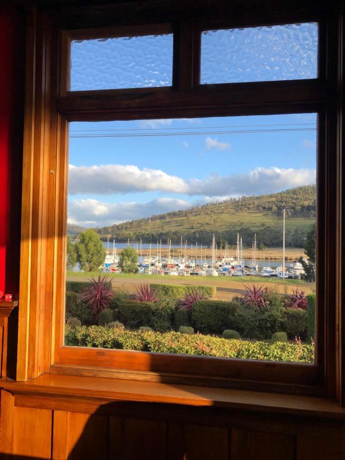 Kermandie Hotel Port Huon Экстерьер фото