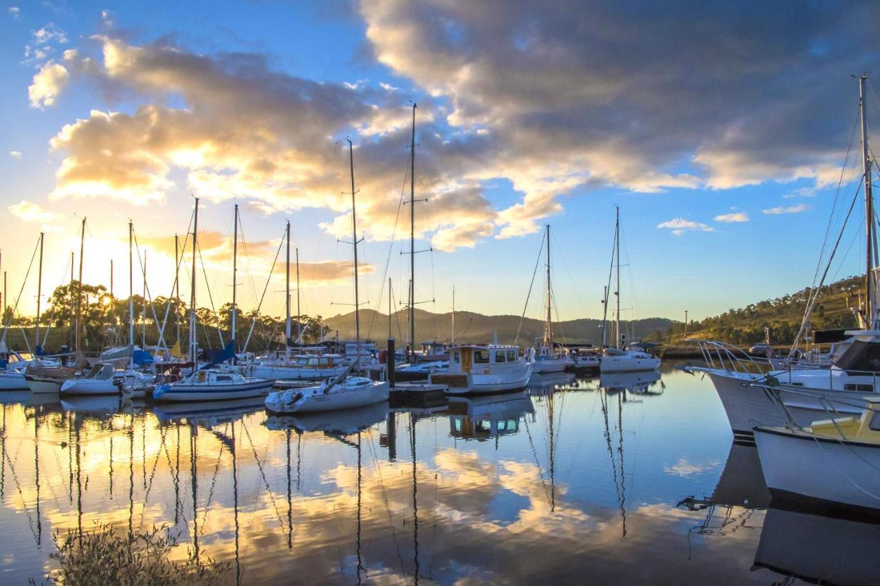 Kermandie Hotel Port Huon Экстерьер фото