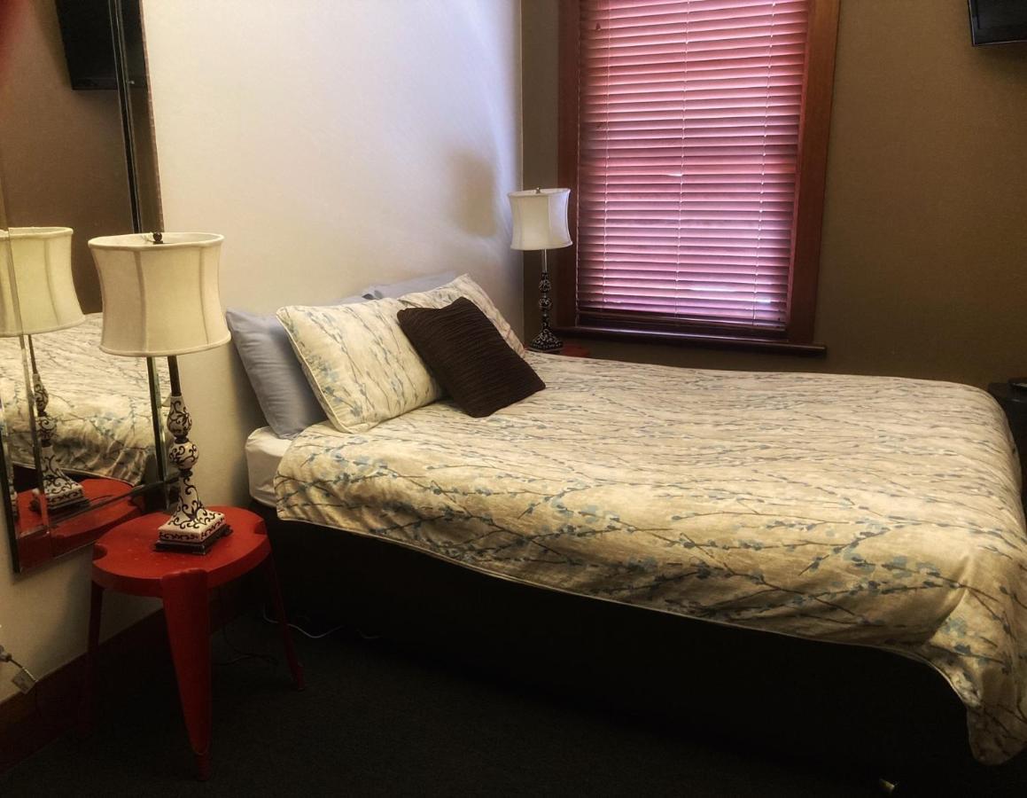 Kermandie Hotel Port Huon Экстерьер фото