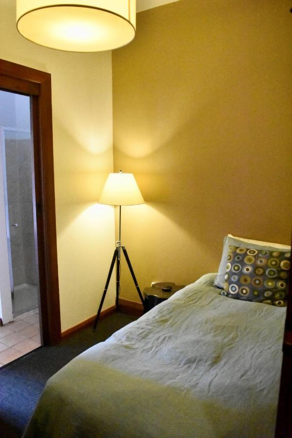 Kermandie Hotel Port Huon Экстерьер фото